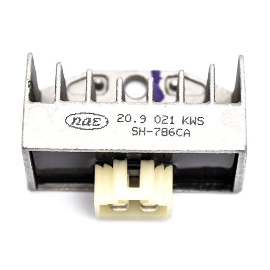 REGULADOR DE VOLTAJE HONDA CB150INVICTA; CB110; CBF150 REGULADOR DE VOLTAJE HONDA CB150INVICTA; CB110; CBF150